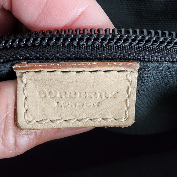 BURBERRY Nova Check Tote Bag - Picture 14 of 15